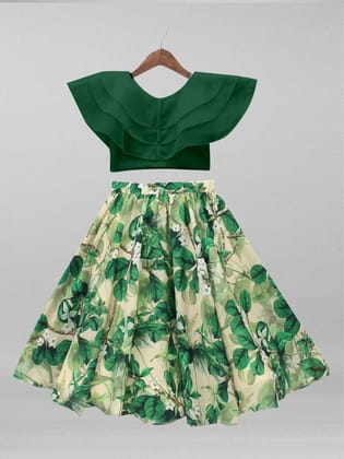 Kids Girls Green And White Gorgeous Crop Top With Full Length Skirt(7 - 8 Years)(Green)