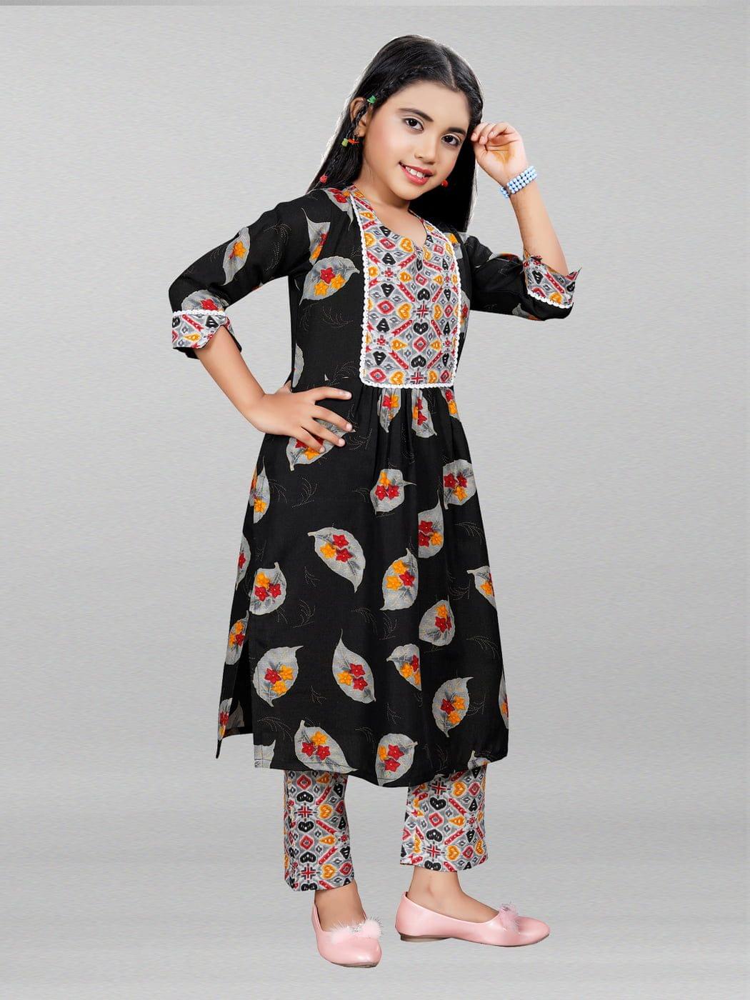 Kaaludii Girls Casual Kurta and Trouser Set