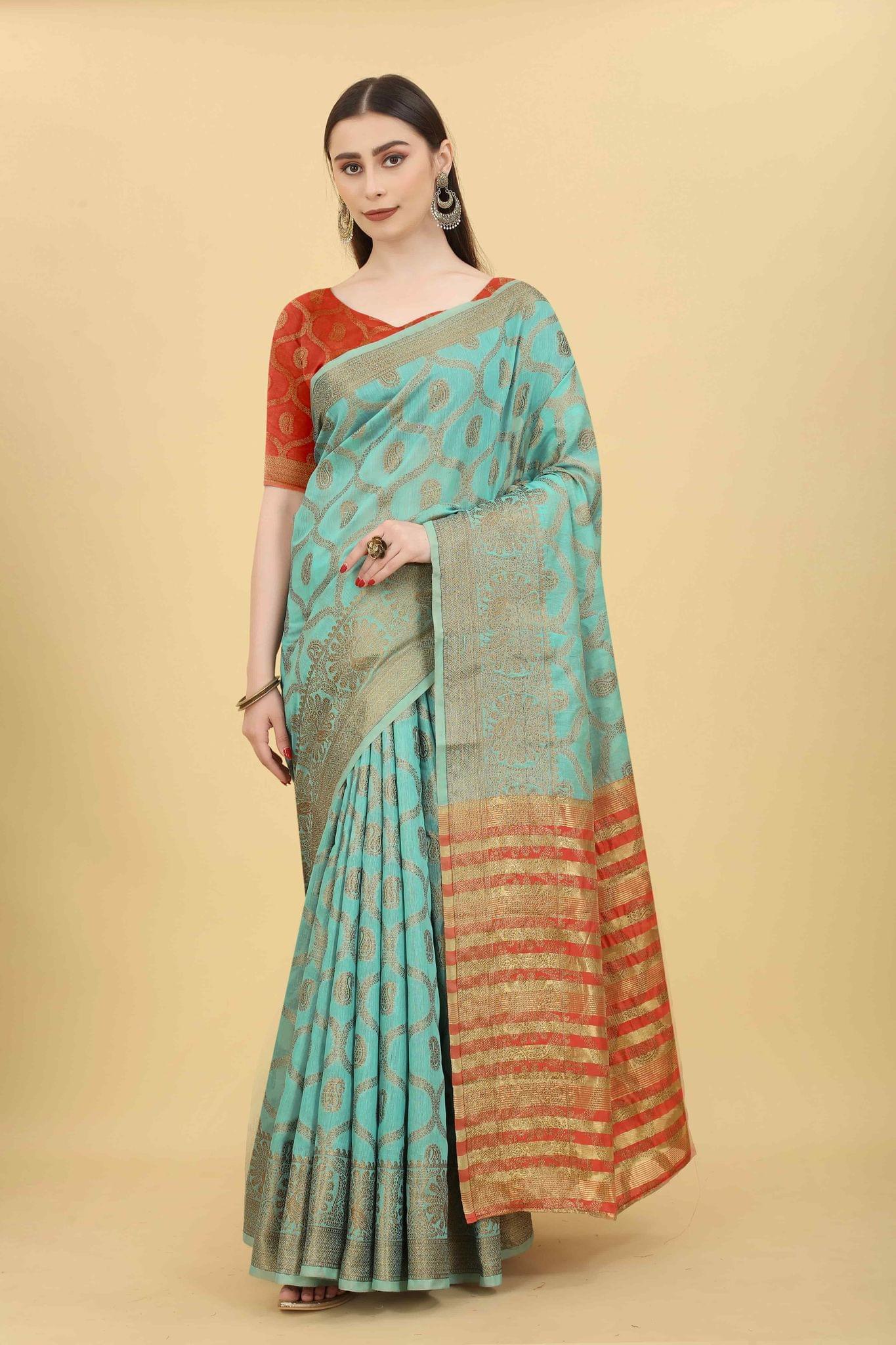 Women's Floral Cotton blend Saree With Blouse Piece