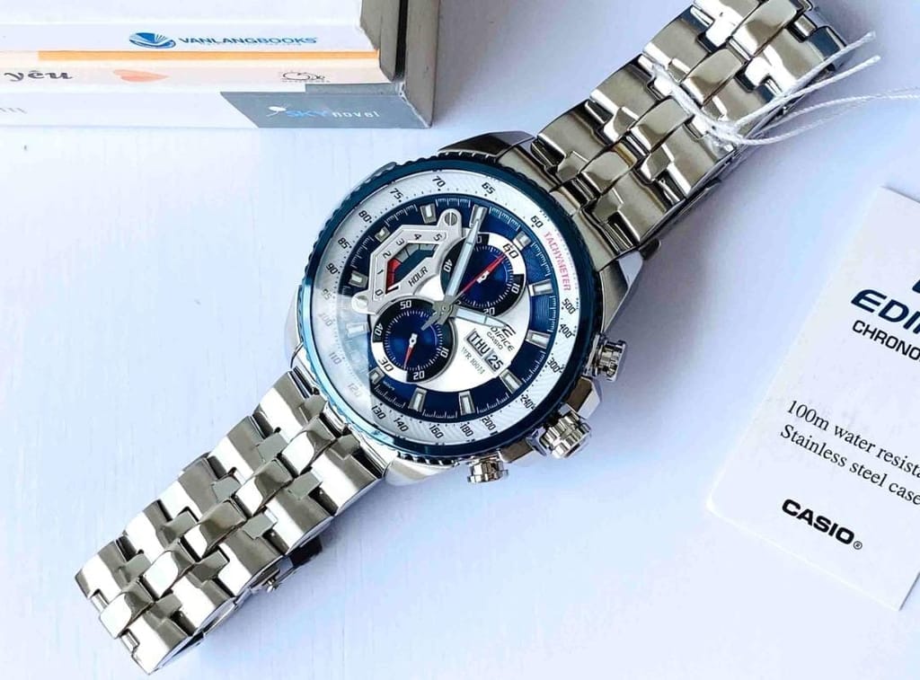 Casio Edifice EF-558D-2AVUDF EF-558D-2A EF-558D-2 EF-558D Chronograph Tachymeter Retrograde Dial Blue Men Watch