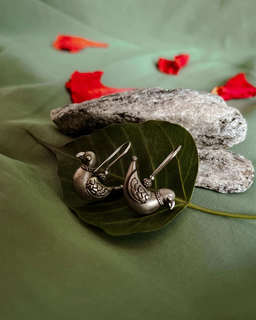 Tota maina oxidised earring with fish hook