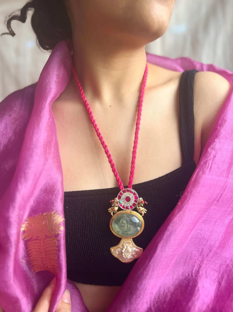 Maya gold plated silver pendant with kundan and rope detail