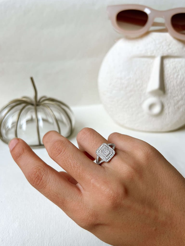 Maeve silver ring with zirconia