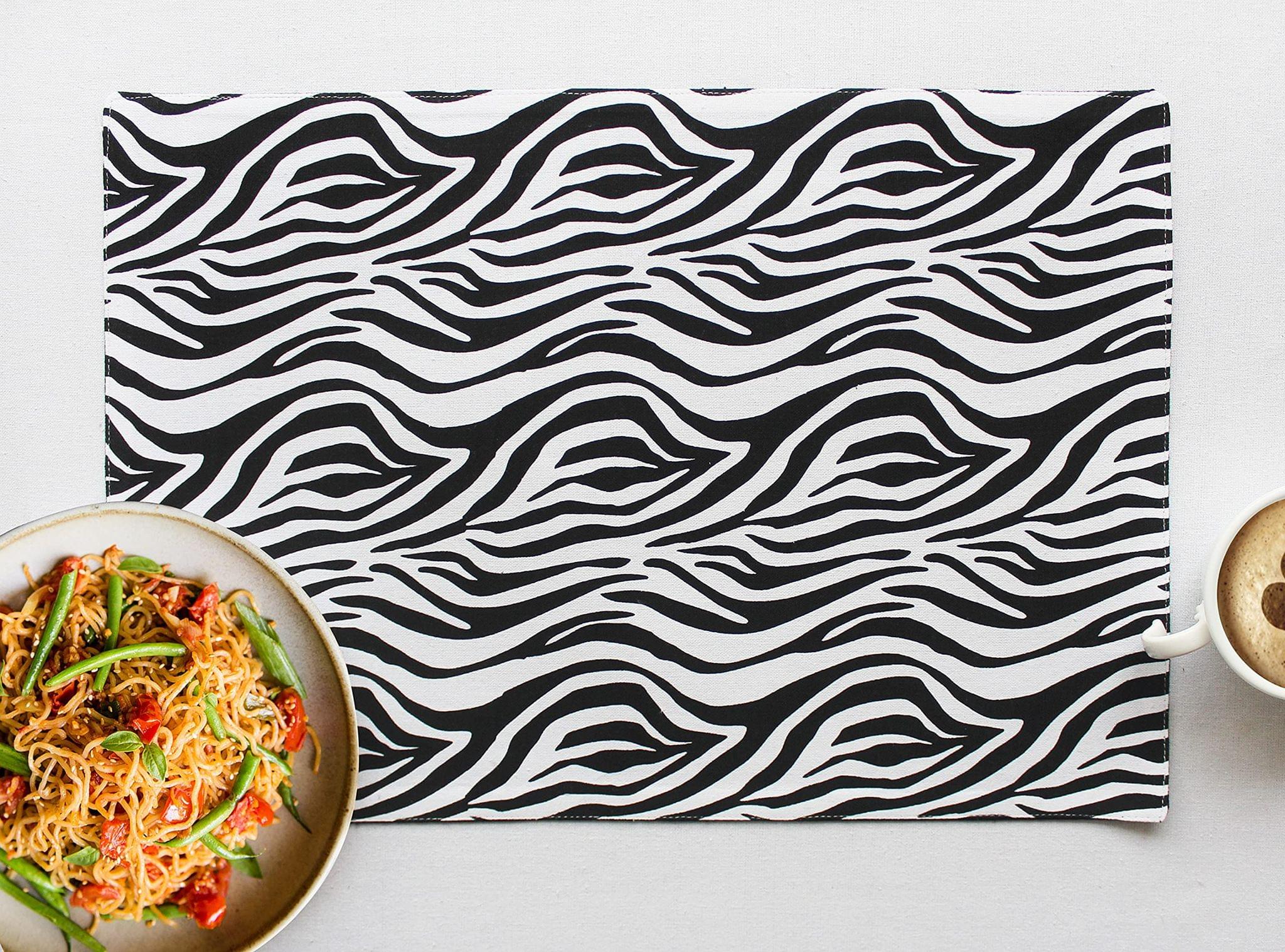 Airwill, Cotton Printed Pattern Dining Table Placemats, 33x48cms (Black) - Pack of 4 pcs