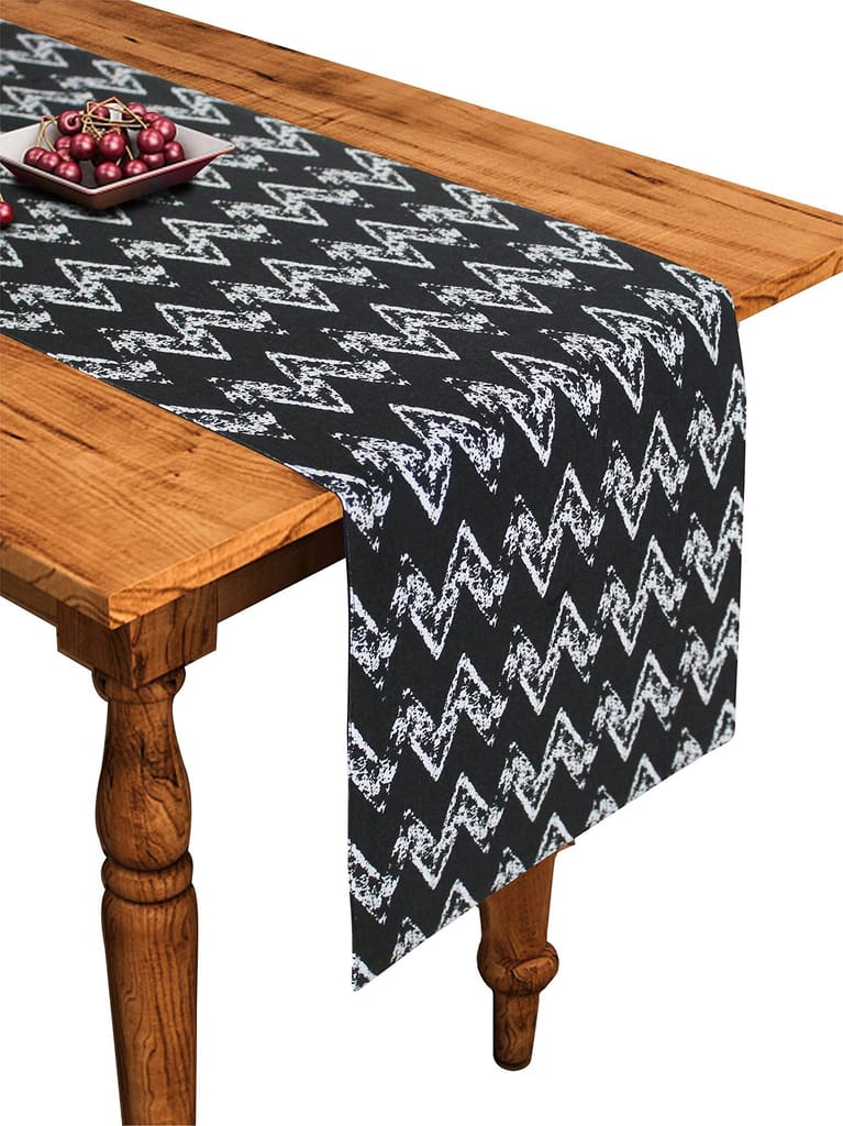 Airwill Cotton Zig Zag Designed Geometric Pattern Table Runner Length 152cm (Black, Pack of 1) - Towels | Buy online on ZillyBuy