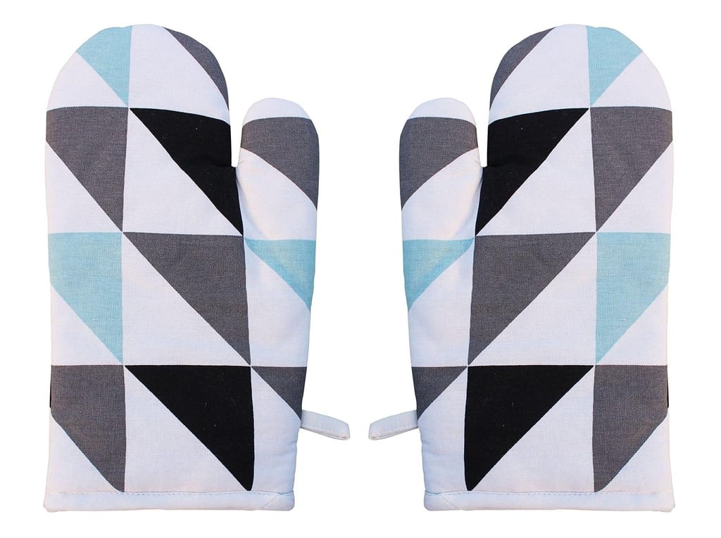 Airwill, Cotton Heart Resistant Oven Gloves (Pack of 2 Pieces) - Gloves | Buy online on ZillyBuy