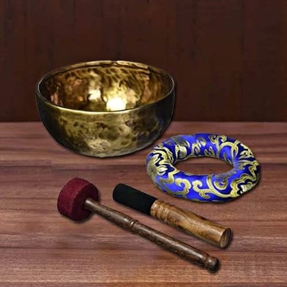 ARTVARKO? Antique Gold Nepali Singing Bowl Brass Deep Sound Hammered Handmade Traditional Tibetan Singing Bowl with Cushion and Mallet for Stress Relaxation Meditation Healing 9.5 Inches
