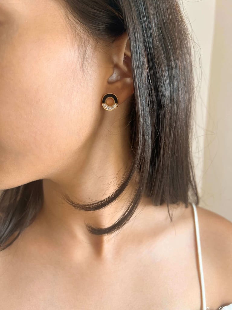 Halo mini studs in gold plating with black enamel and crystals