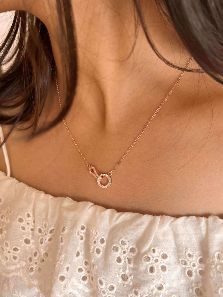 Eternity neck chain in rose gold plated silver