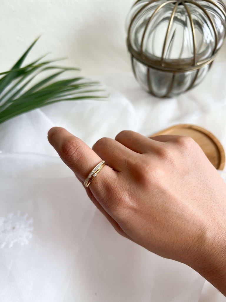 Celeste gold plated silver ring with zircons