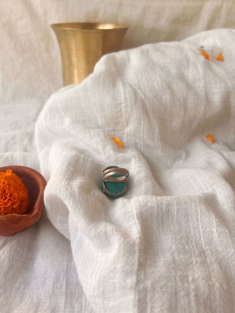 Firoza turquoise stone silver ring with kundan detail