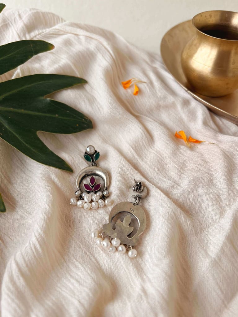 Gulshan silver earrings with emerald and ruby onyx