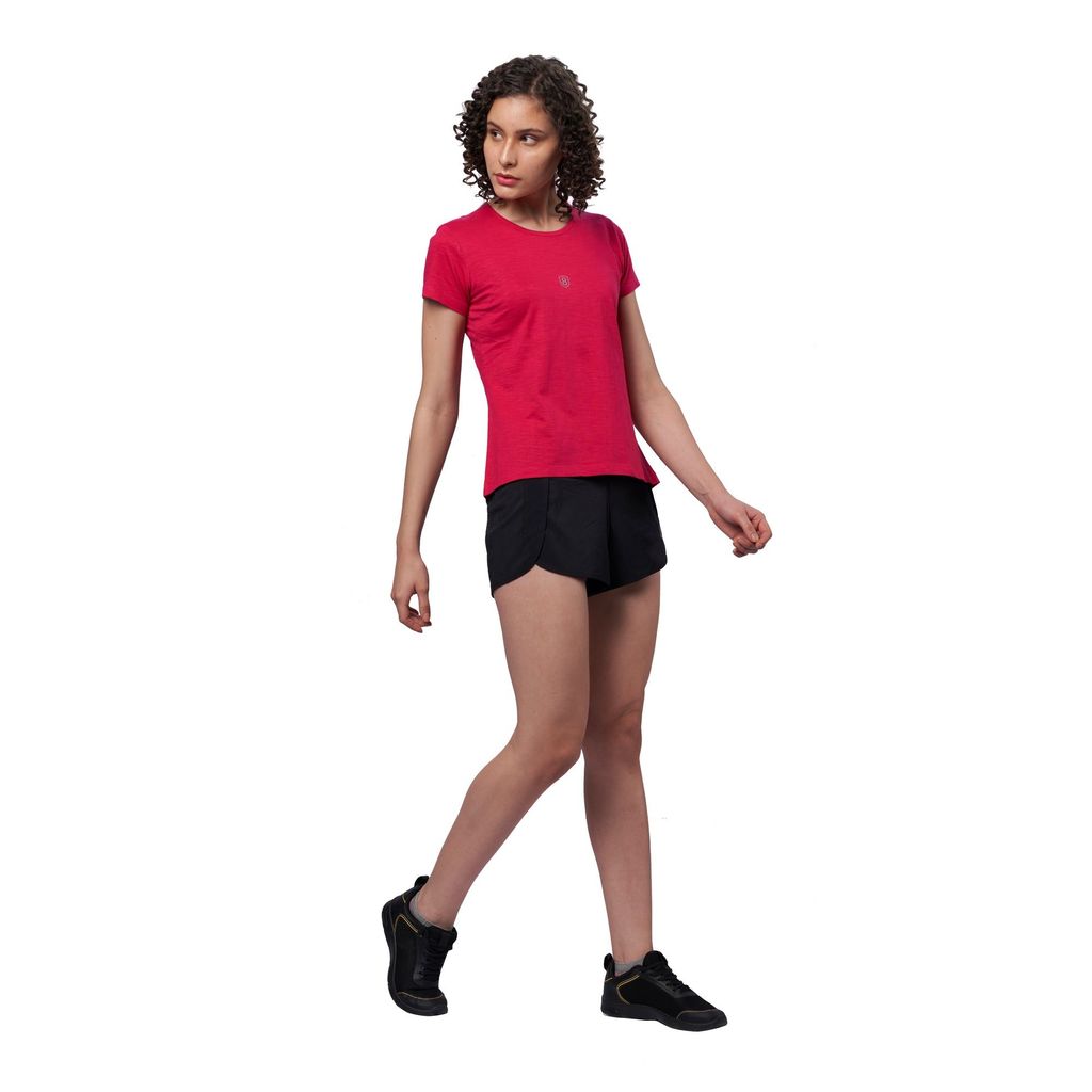 DOMIN8 Women's 100% Cotton High-Low Hem Training T-Shirt