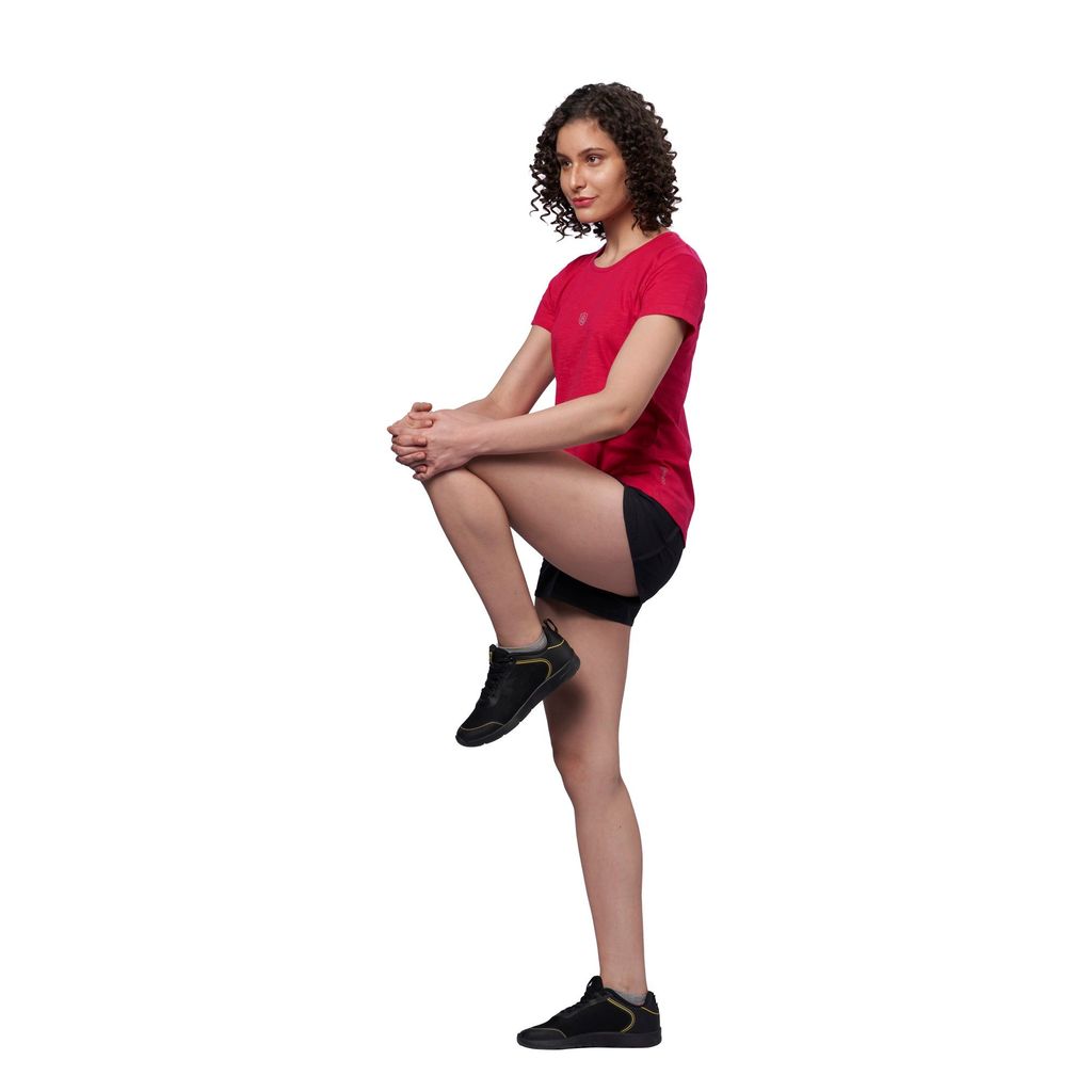 DOMIN8 Women's 100% Cotton High-Low Hem Training T-Shirt