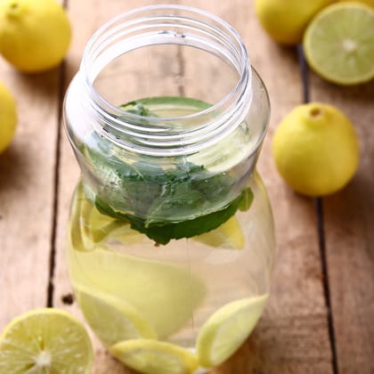 OIL DISPENSER STAINLESS STEEL WITH SMALL NOZZLE 1000ML