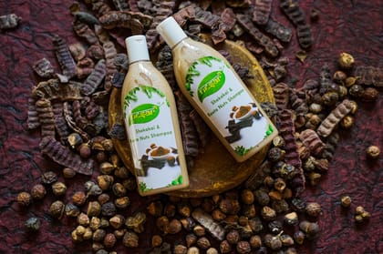 Shehakai & Reeta Nuts Shampoo