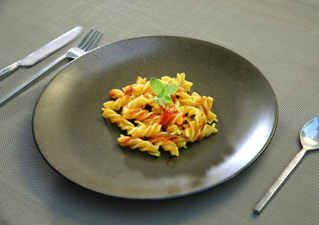 Hitkari Potteries Bio Matt Dinner Set 18 PC.| Porcelain Dinner Set for Home & Kitchen | Brown | Microweb Safe & Dishwasher Safe