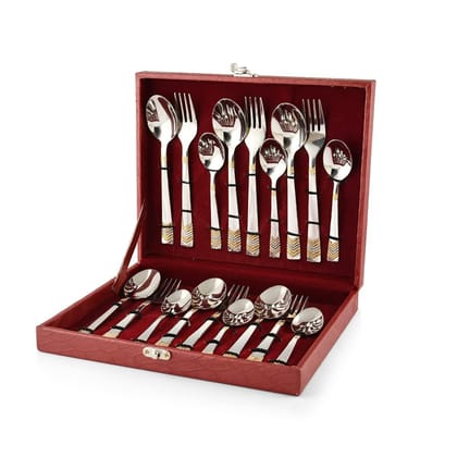 FNS International Pvt Ltd FnS RAGA 24 Karat Gold Plated 18 Pcs Cutlery Set (6 Pc Dinner Spoons, 6 Pc Dinner Fork, 6 Pc Tea Spoons) with Leatherite Box