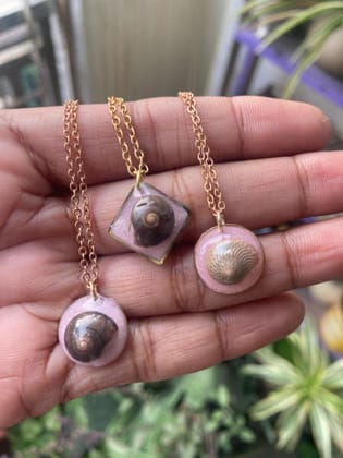 sea shell pendant