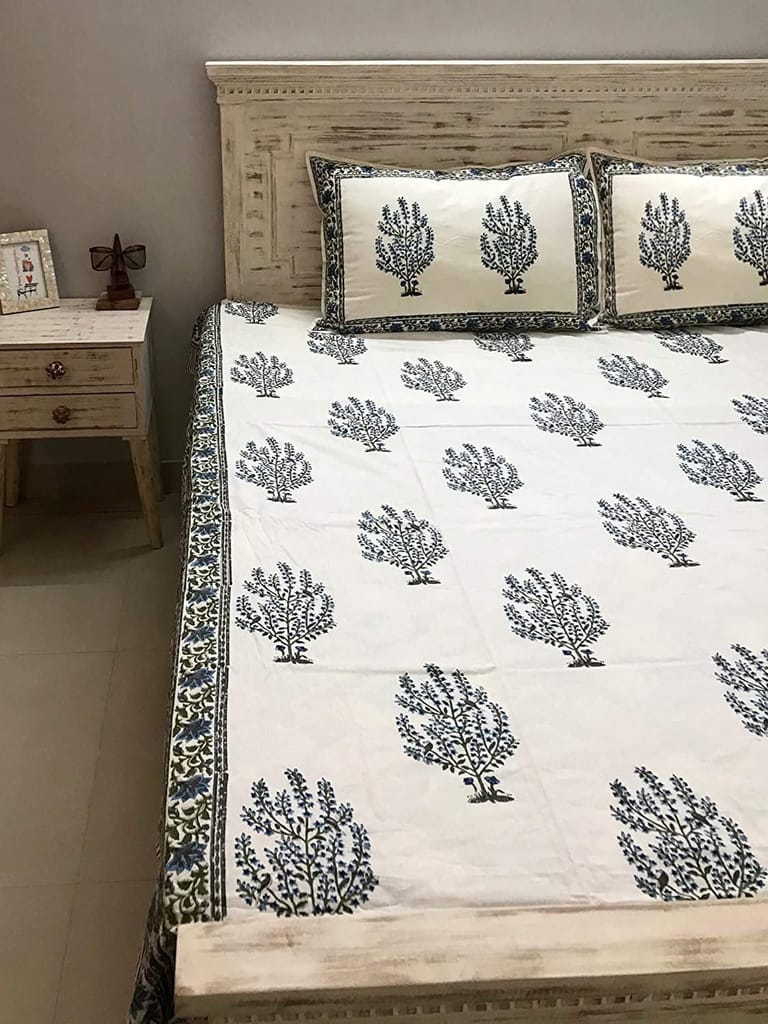 Panache Fine Cotton Pique Blockprint King Size Bedsheet + 2 Pilllow Covers