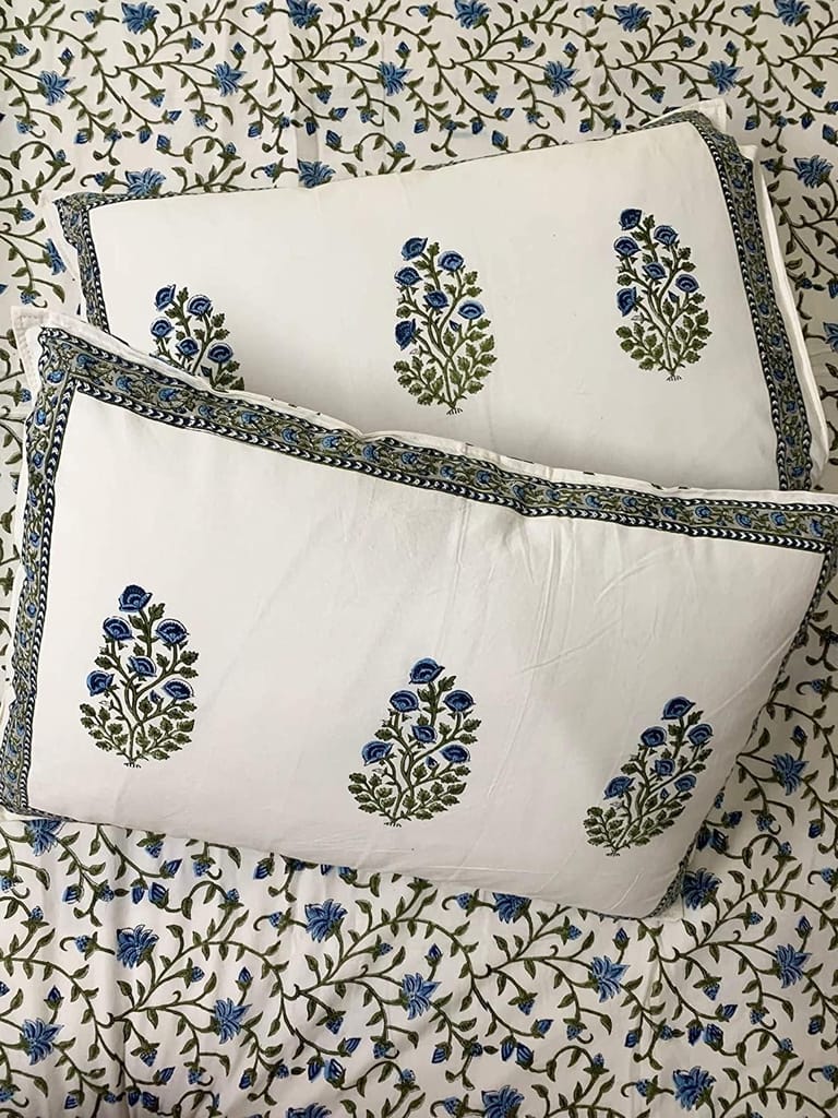 Noor Fine Cotton Block Print King Size Bedsheet + 2 Pillow Covers (Blue & Offwhite)