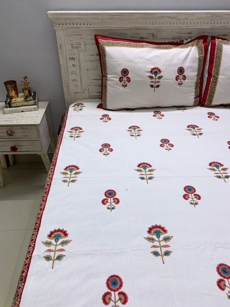 Benazir 100% Cotton Hand Block Print Red & White Bedsheet (Bedsheet + 2 Pillow Covers), King Size