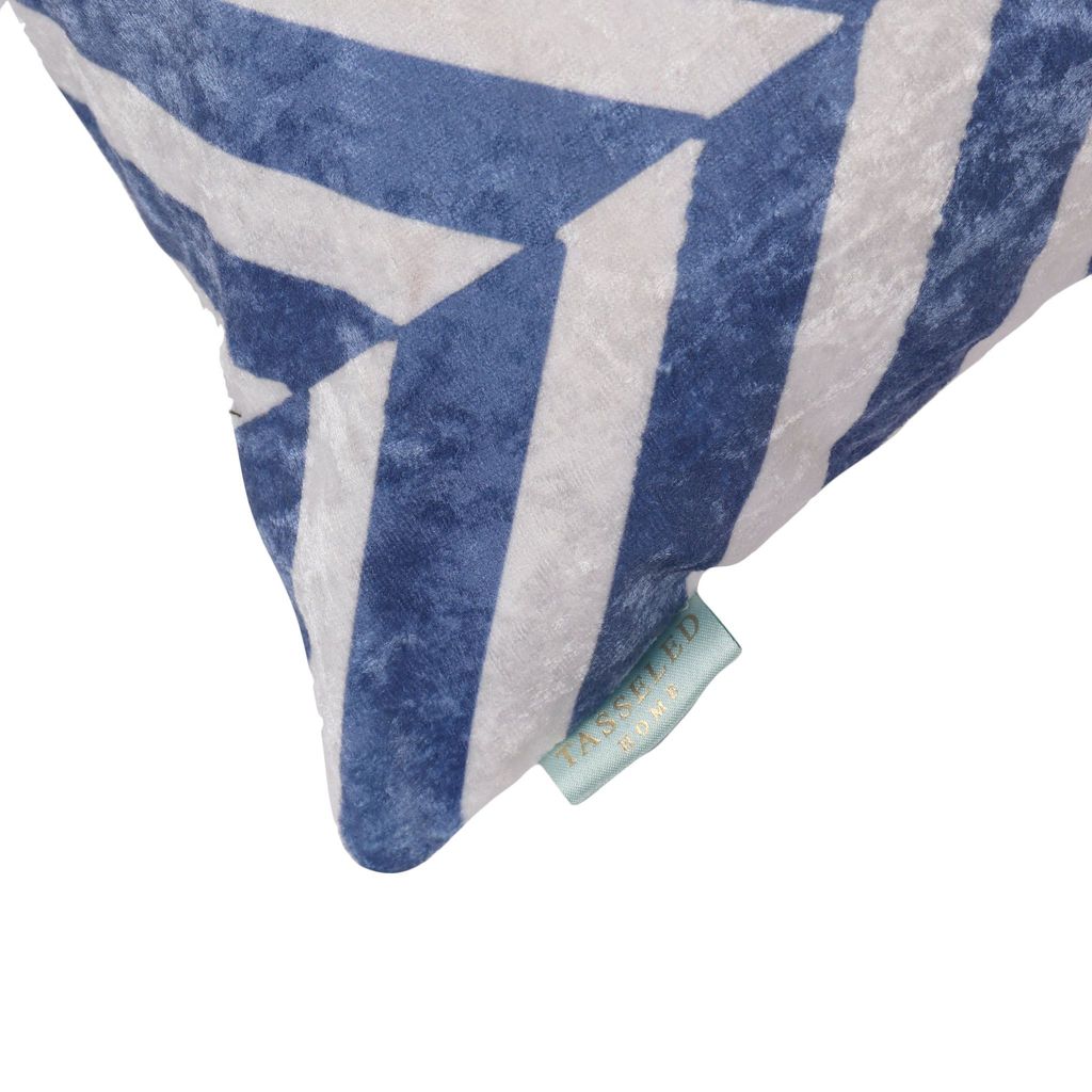 Zip Zapper Crushed Velvet Cushion Cover (Colour: Blue & White Size: 18 inch x 18 inch (45cm X 45cm))