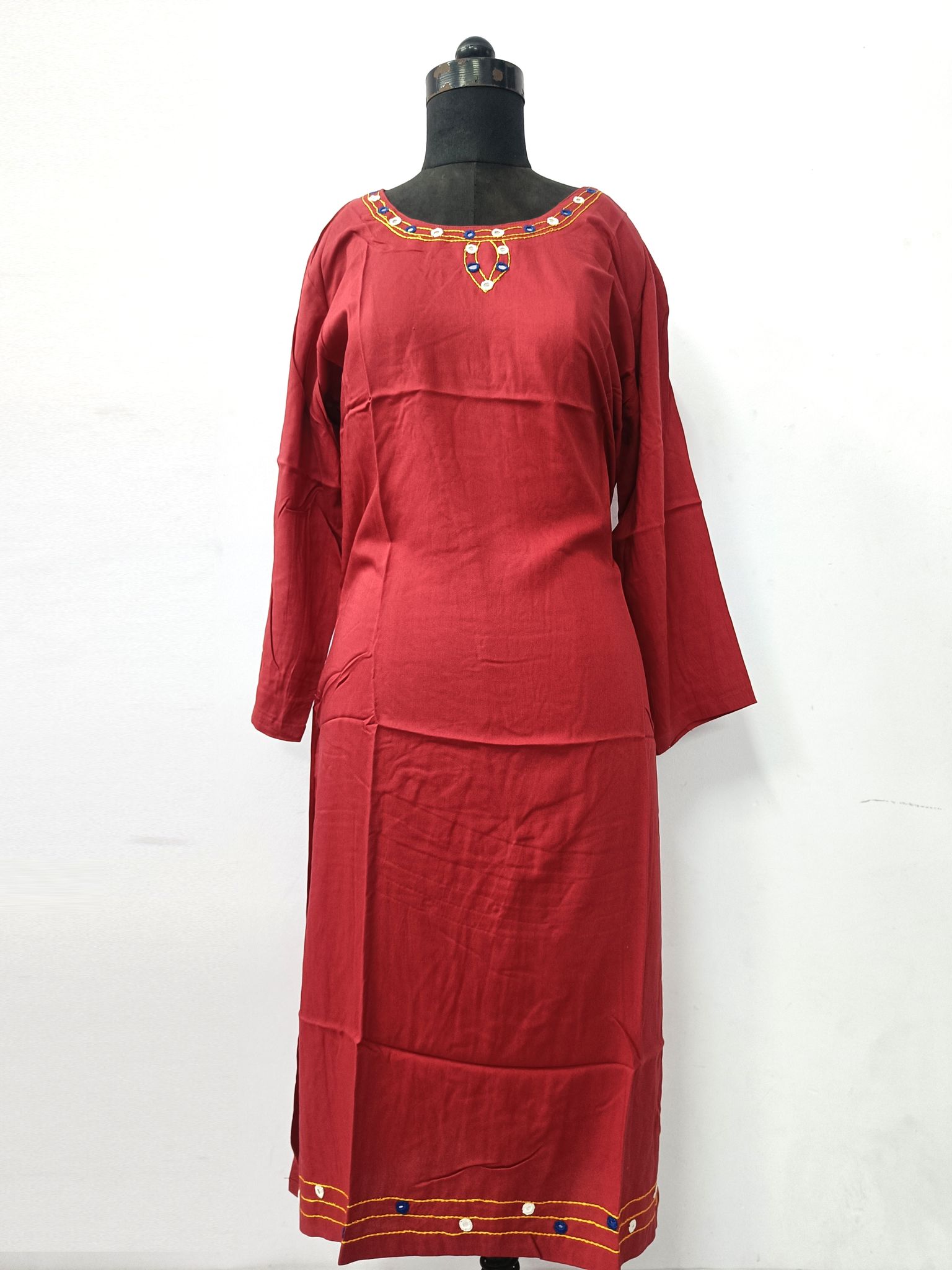 Shazo Fashion  Women's Cotton Rayon Mix Fabric Embroidery Handwork Straight Kurta with Side Slit  Green