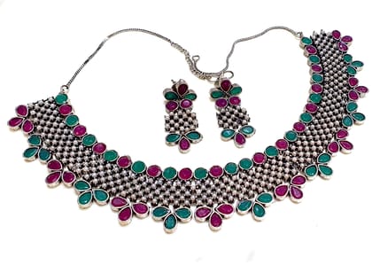 Glamvila Designer German Silver Choker Set