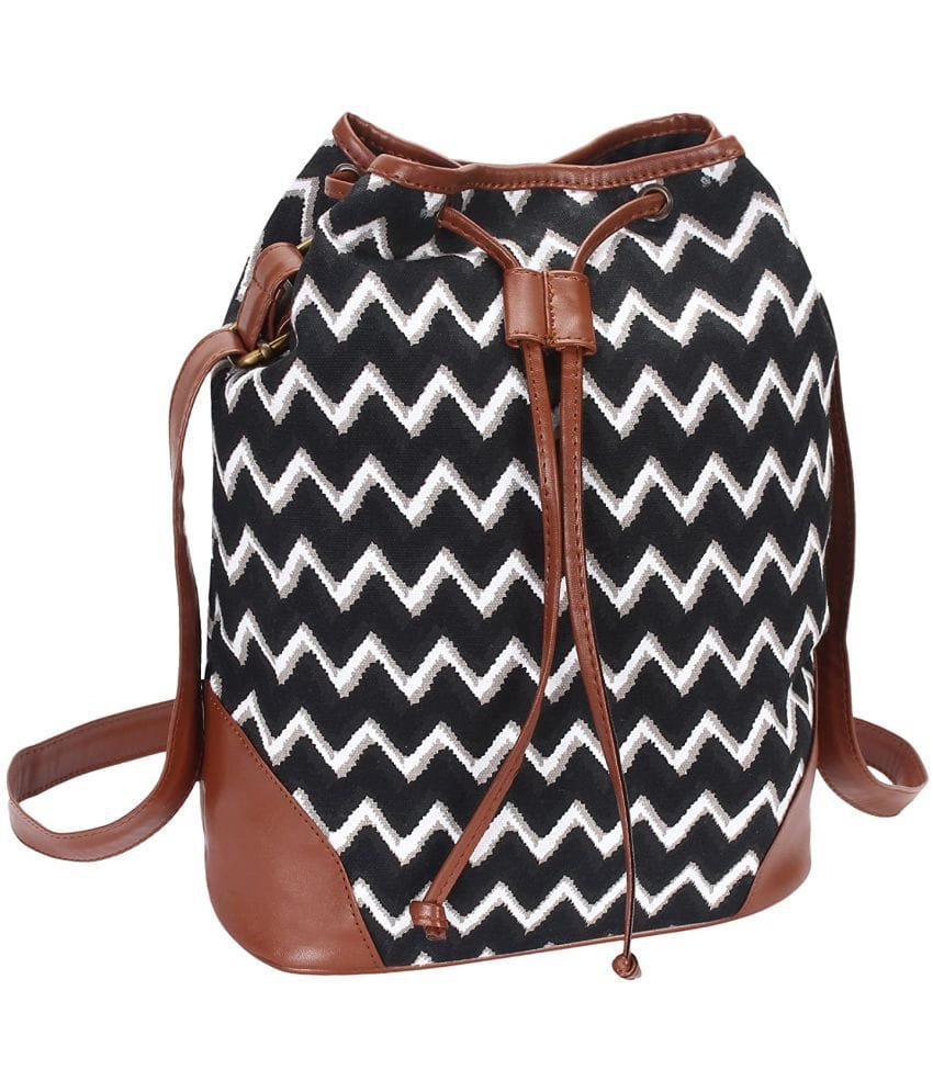Lychee bags Girls' Sling Bag - Handbags | Buy online on ZillyBuy