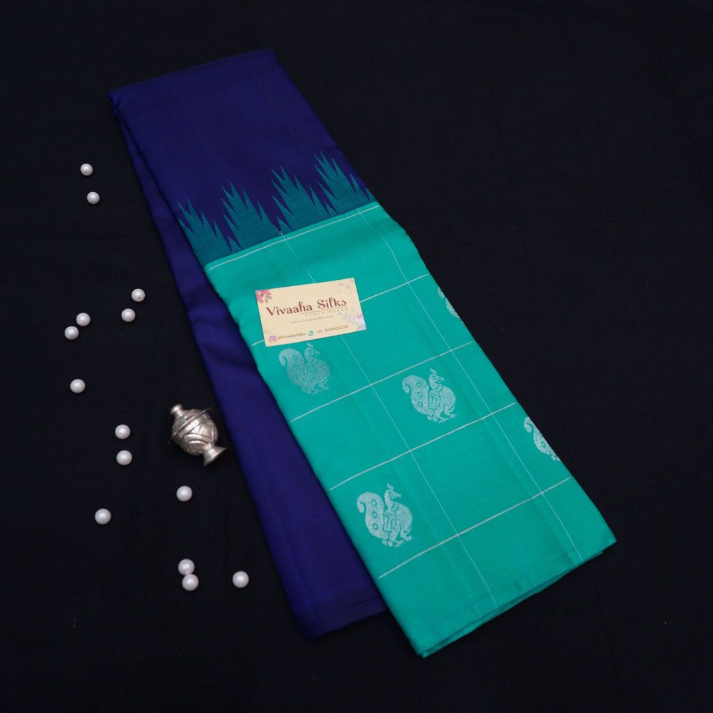 Temple Korvai Kanchipuram Silk Saree in Fancy Color Combo