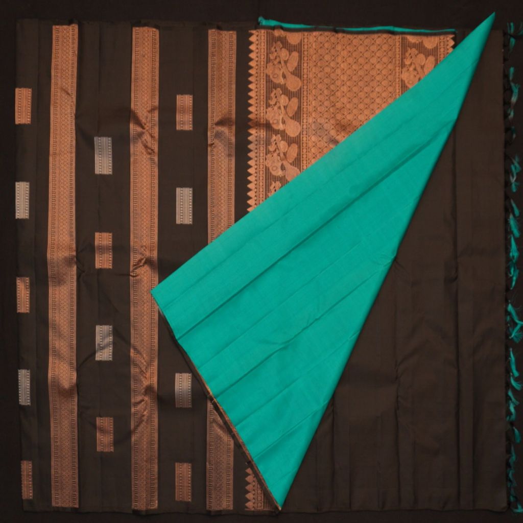 Borderless Kanchipuram Silk Saree in Black with Copper Zari