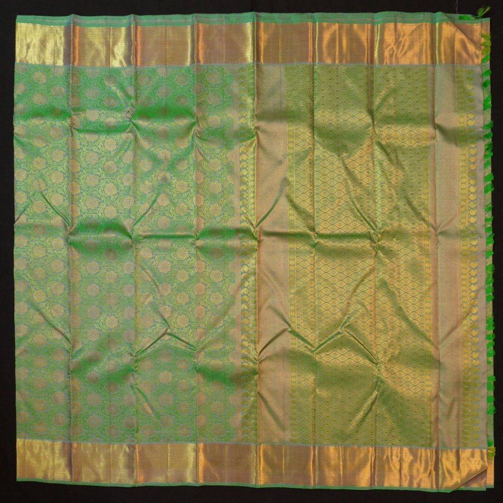Dual-Shade Fern & Pickle Green Bridal Kanchipuram Handloom Silk Saree | Vivaaha Silks"