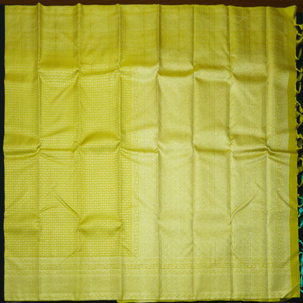 Lemon Green Kanchipuram Silk Saree Self Jacquard
