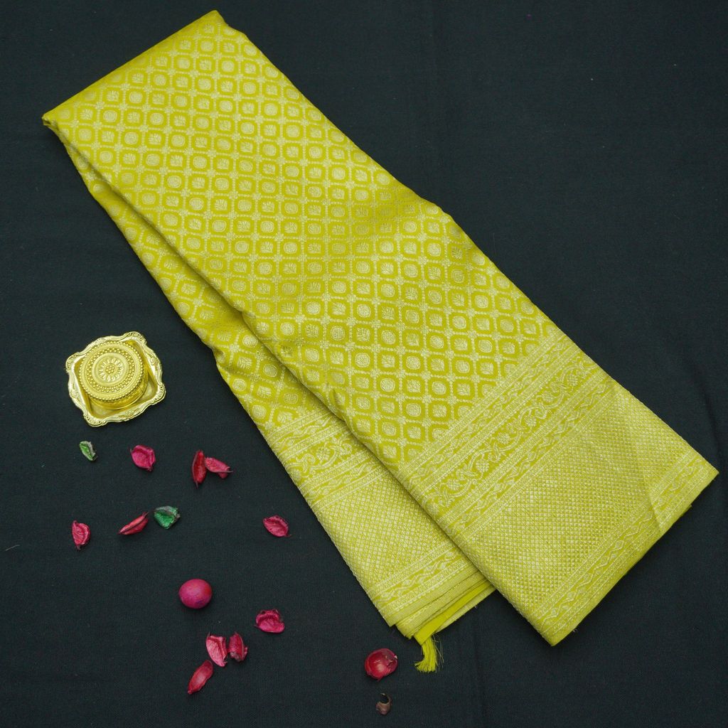 Pastel Green Color Kanchipuram Silk Saree Self Jacquard