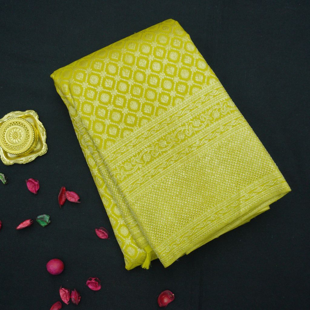 Pastel Green Color Kanchipuram Silk Saree Self Jacquard