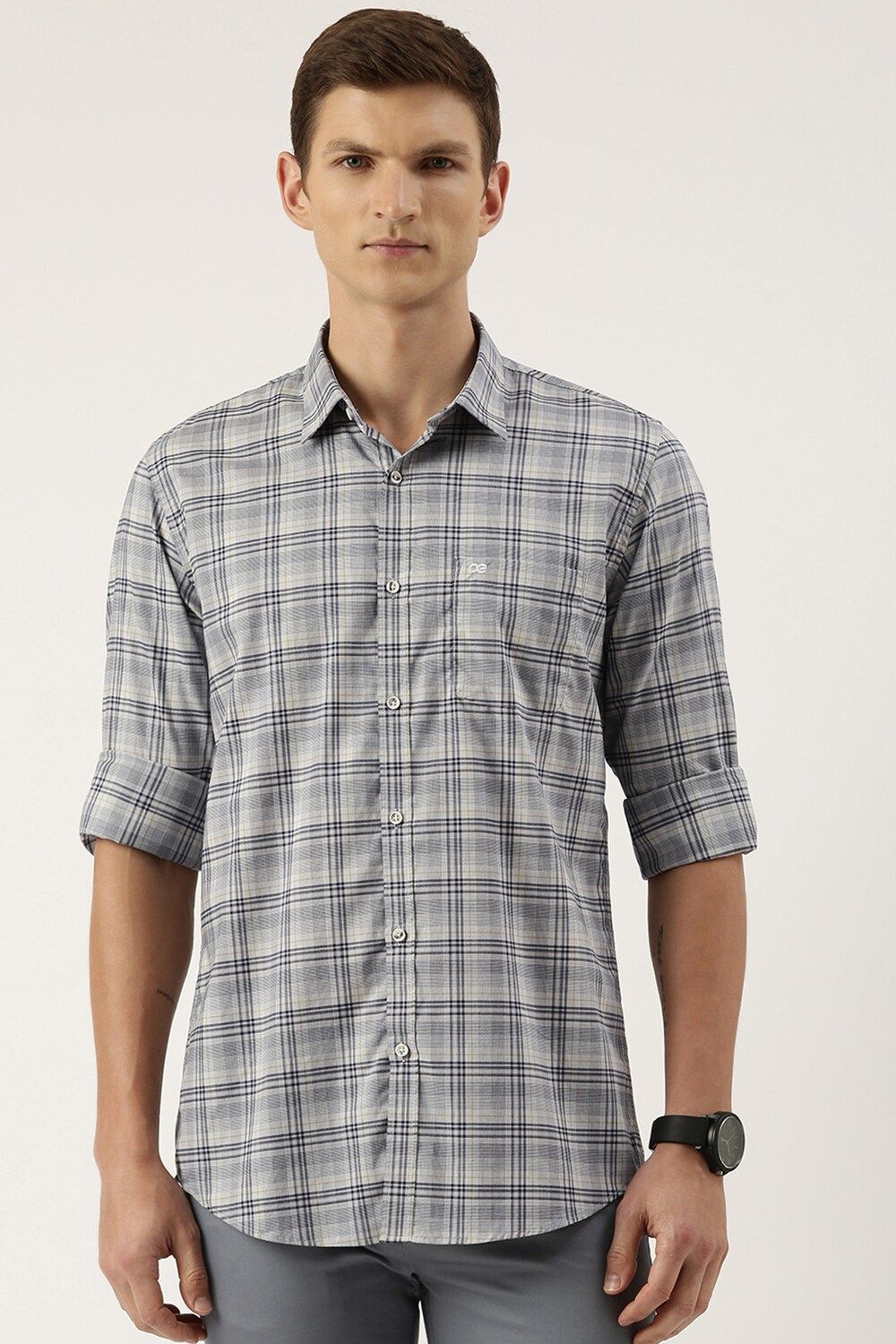 Men Grey Slim Fit Check Full Sleeves Casual Shirt