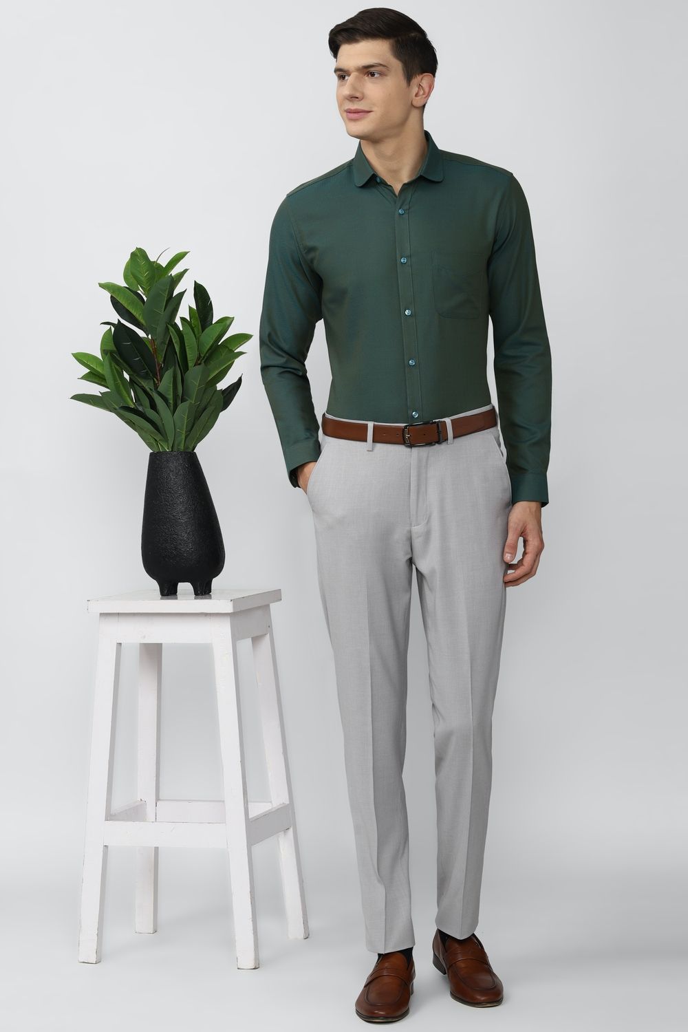 Men Green Regular Fit Formal Full Sleeves Formal Shirt