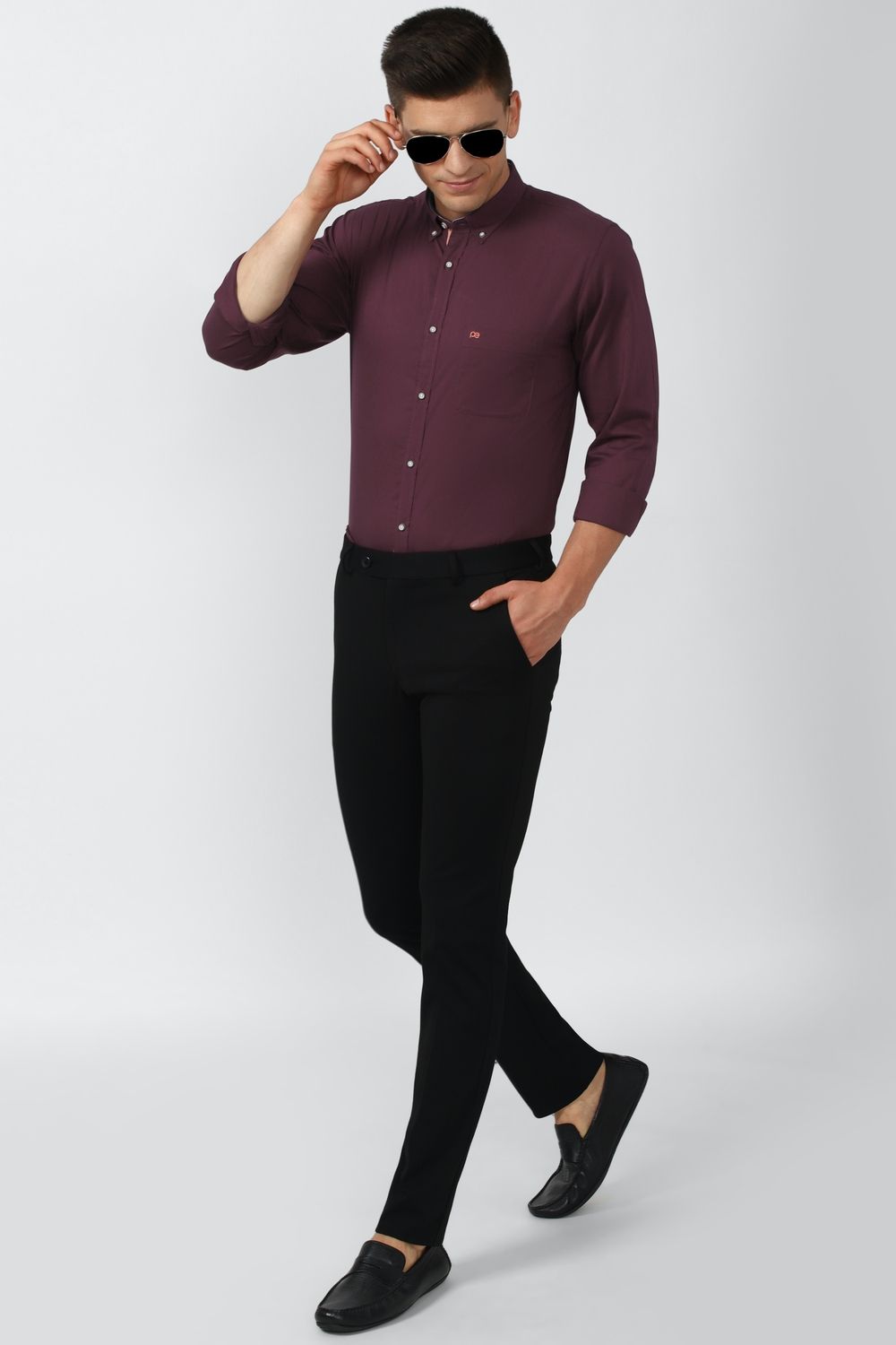 Men Maroon Slim Fit Solid Full Sleeves Casual Shirt