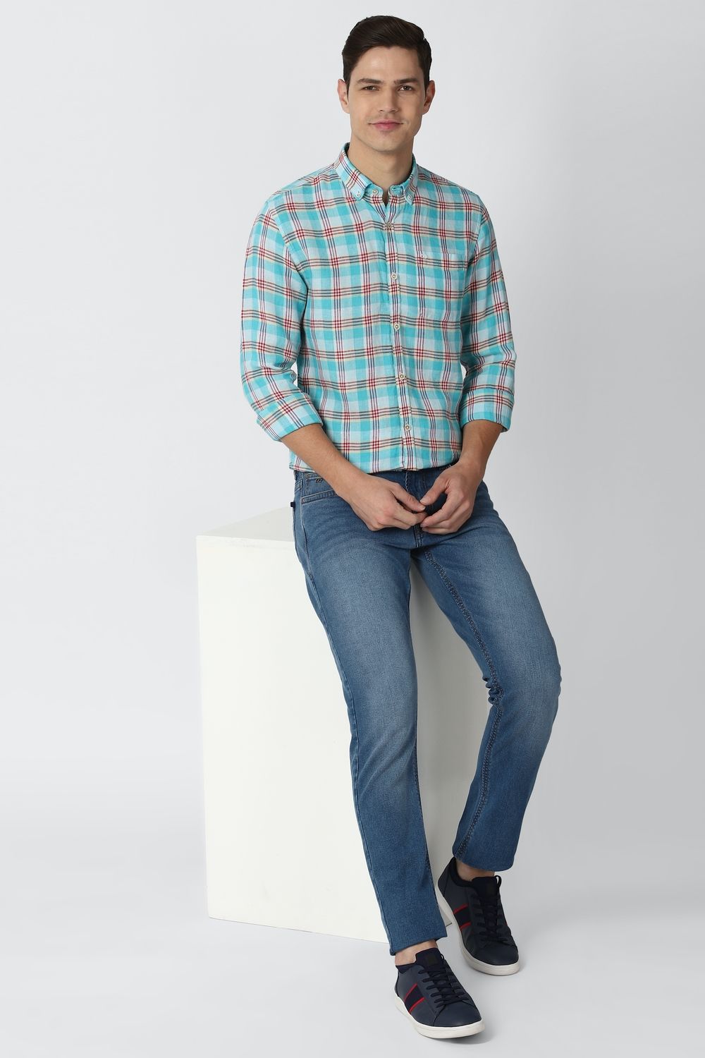 Men Green Slim Fit Check Full Sleeves Casual Shirt