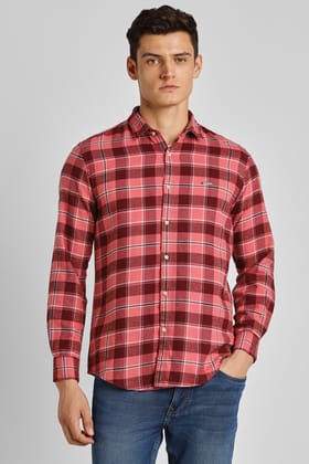 Men Pink Slim Fit Check Full Sleeves Casual Shirt