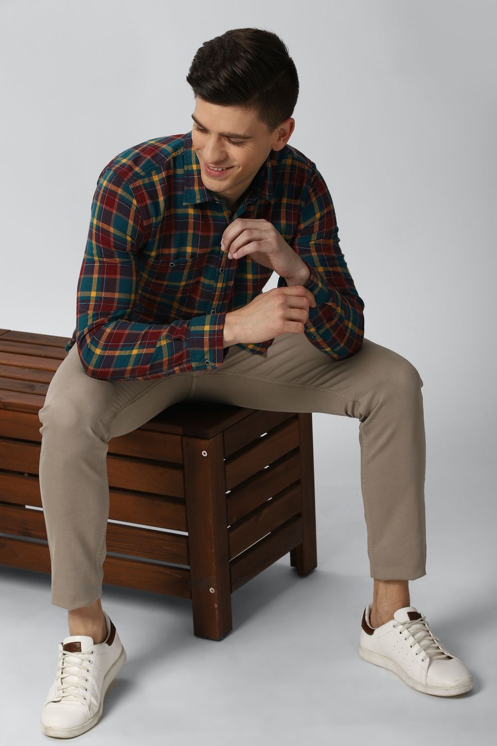 Men Maroon Super Slim Fit Check Full Sleeves Casual Shirt
