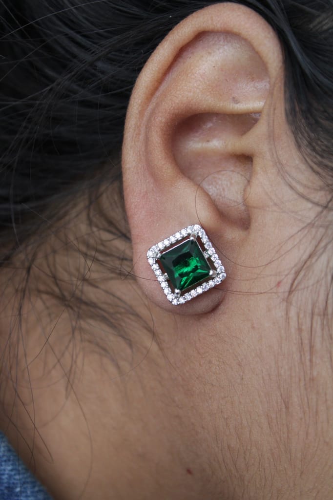 Silver plated cz square shape ear stud forgirl & women