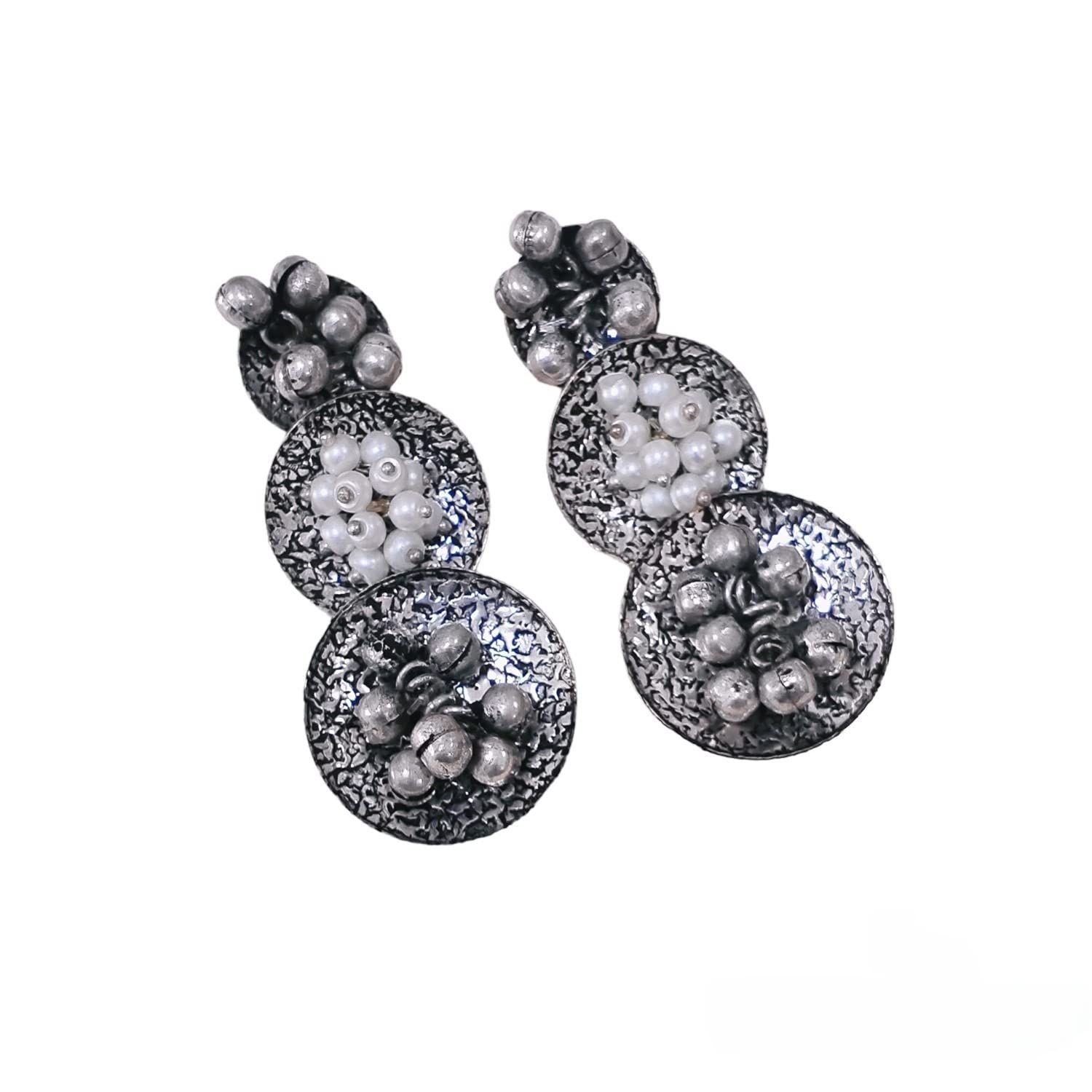 Garvi Gurjari (A Gujarat Govt Enterprise) Handcrafted Oxidized German Silver Earrings (GGCGSEN12)