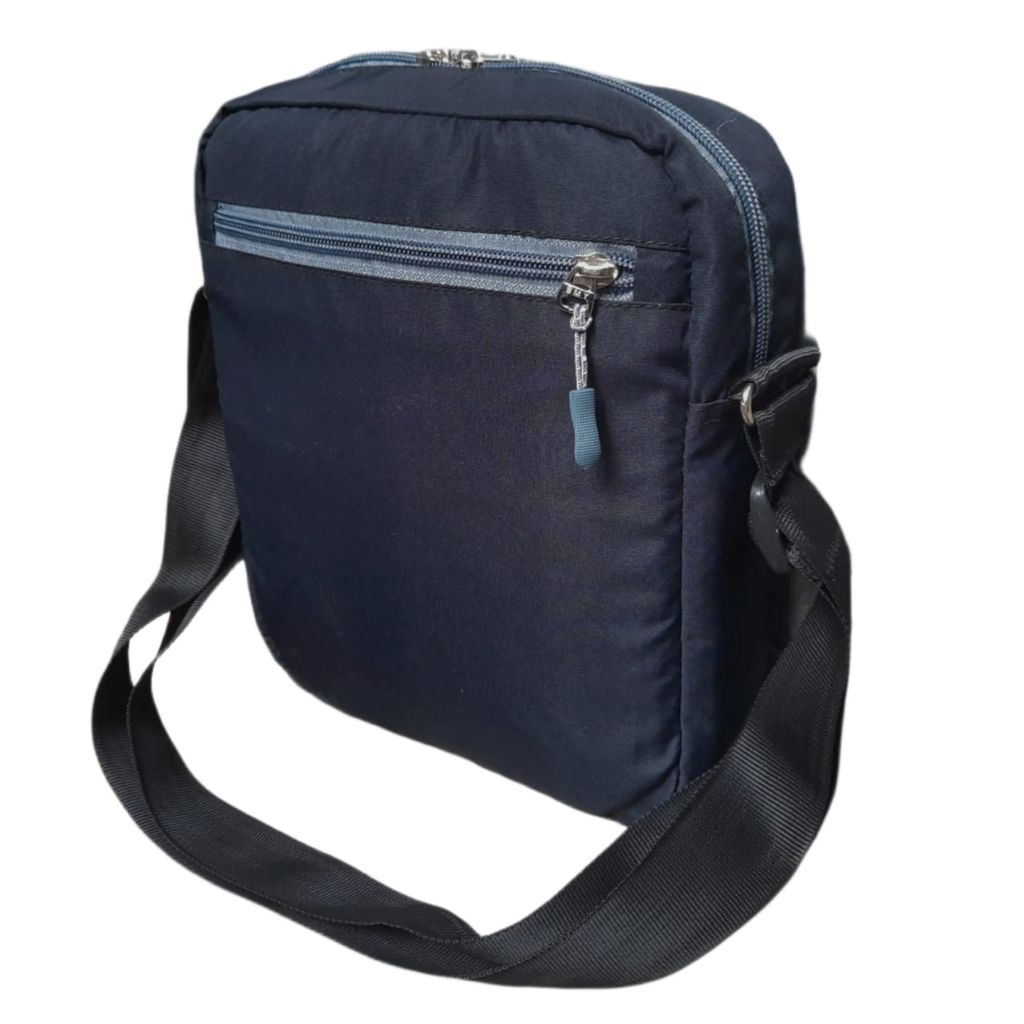 Mens Stylish Travel Accessories Crossbody Sling bag (Black)