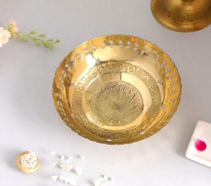 BulkySanta Brass Fruit Bowl with Hand Engraved Design (Size - 7 inches Approx.) (Brass)