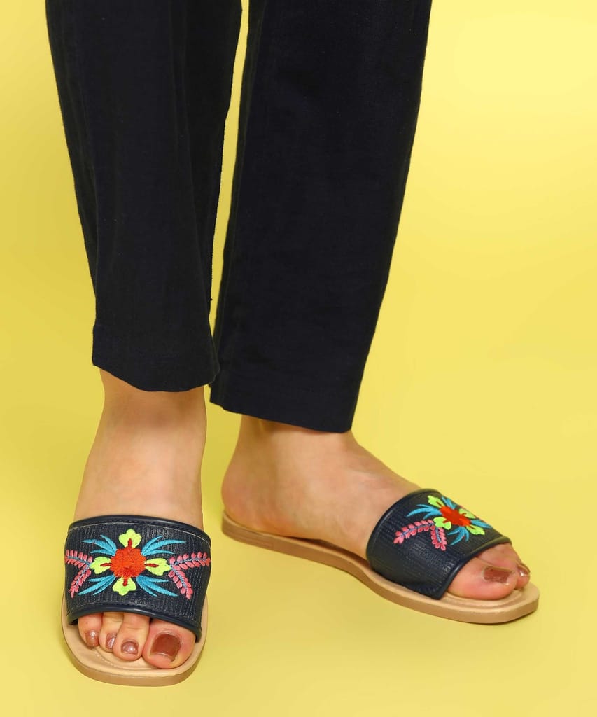 Paragon K6020L Stylish, Lightweight and Durable Trendy Casual Sandals for Women