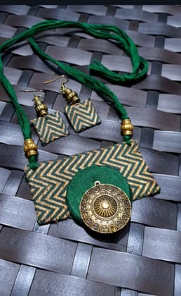 Glamvila Brocade Fabric Jewellery