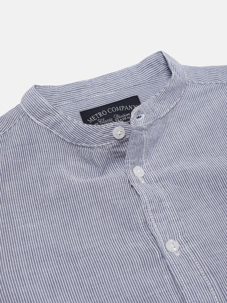 Boys Blue & White Regular Fit Striped Casual Shirt