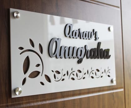 iCreations The Perfect Housewarming Gift: Personalized Nameplate with Black Embossed Letters